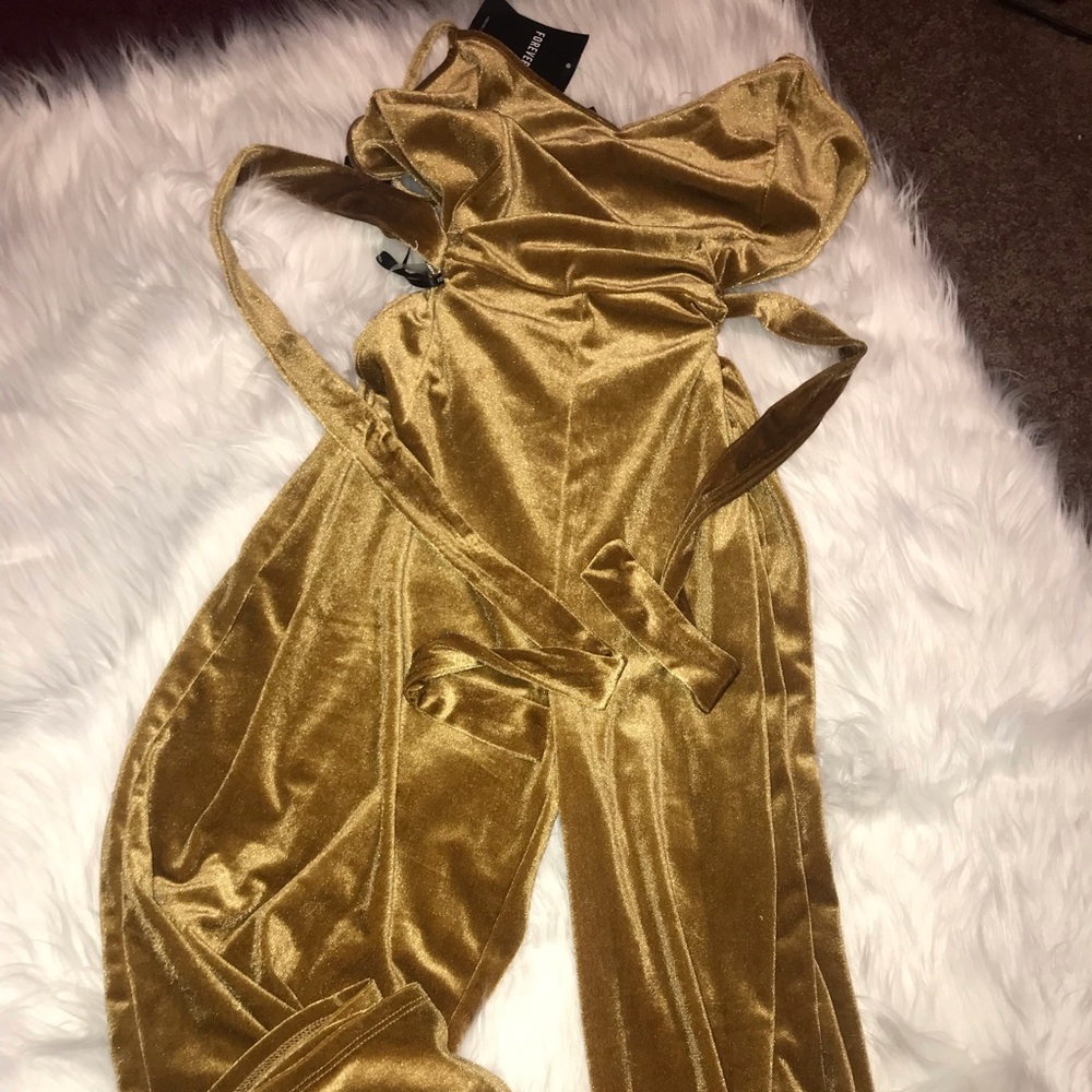 Forever 21 jumpsuit
